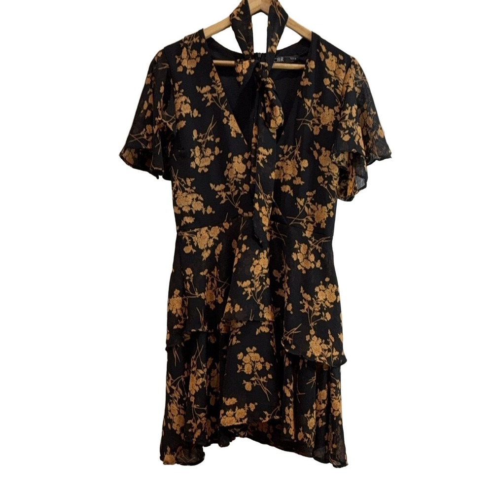 CBR Floral Tiered Mini Dress LZQ1256 Black Gold M Tie-Neck Flutter Sleeve Flowy